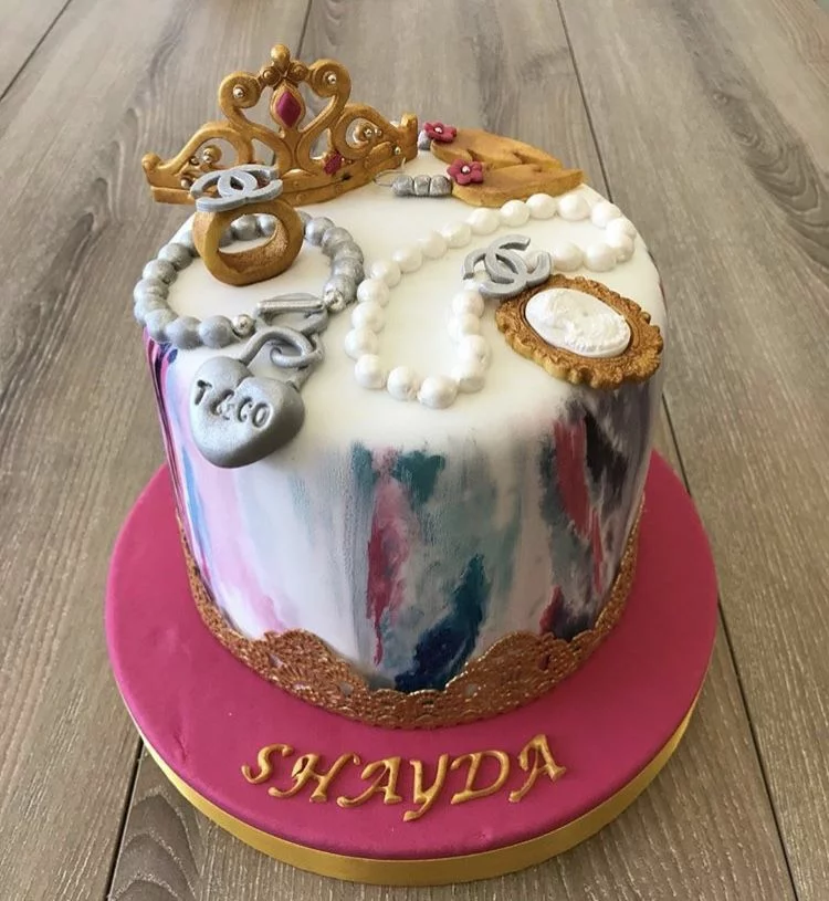 Jewelry Birthday cake 😉 All... - Dream Cakes by Roxanna | Facebook